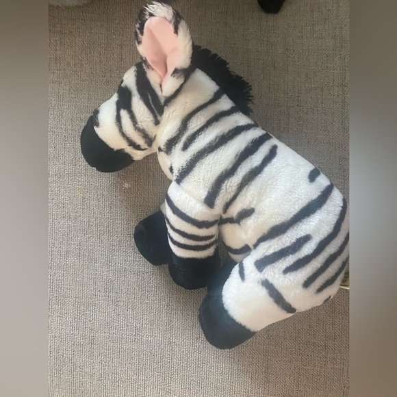 WILD REPUBLIC 2009 Sitting 12” Zebra Plush - Picture 2 of 9